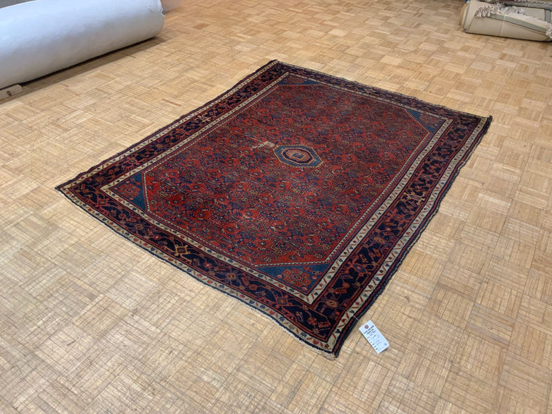 VINTAGE 5ft. x 7ft. TRADITIONAL BIDJAR