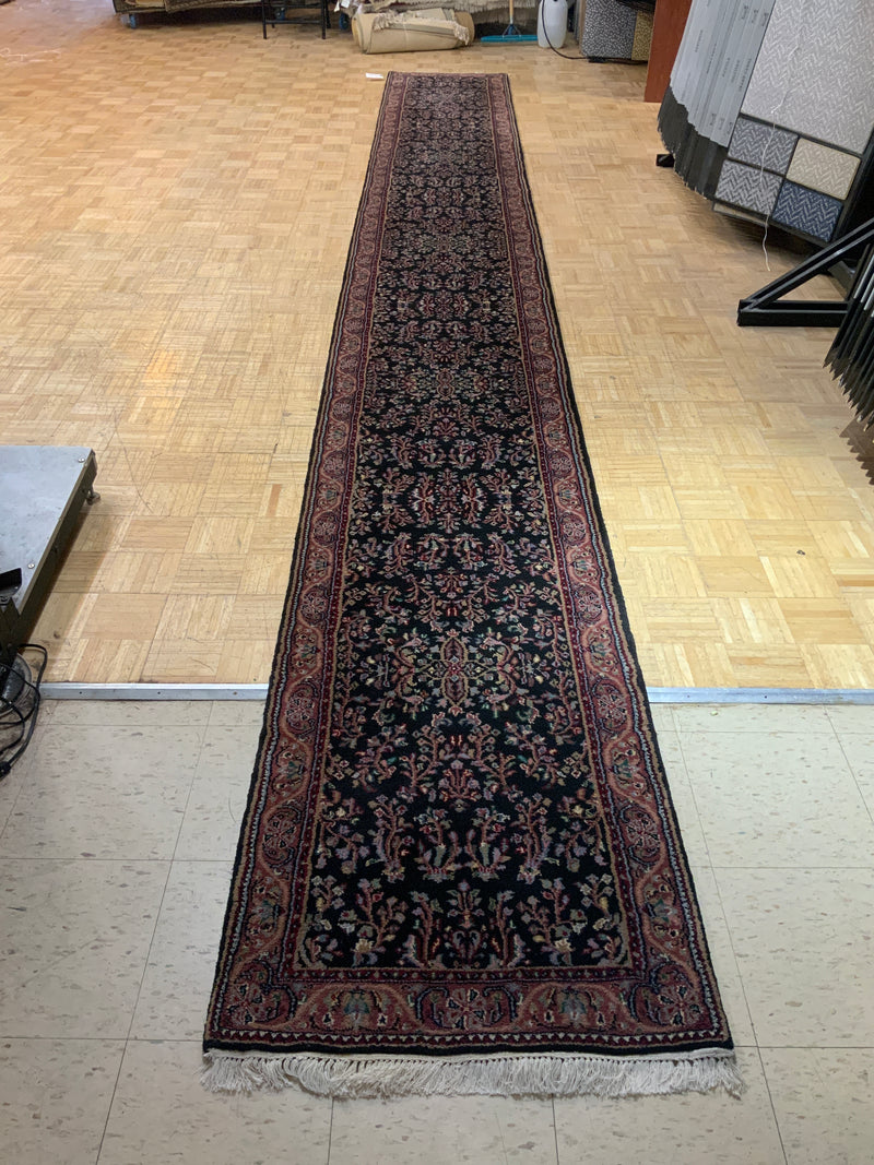 VINTAGE 2ft. x 21ft. FLORAL KASHAN