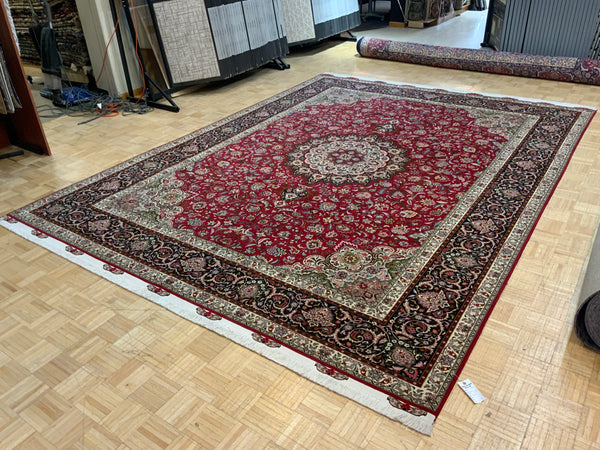 SEMI-ANTIQUE 10ft. x 13ft. TRADITIONAL TABRIZ