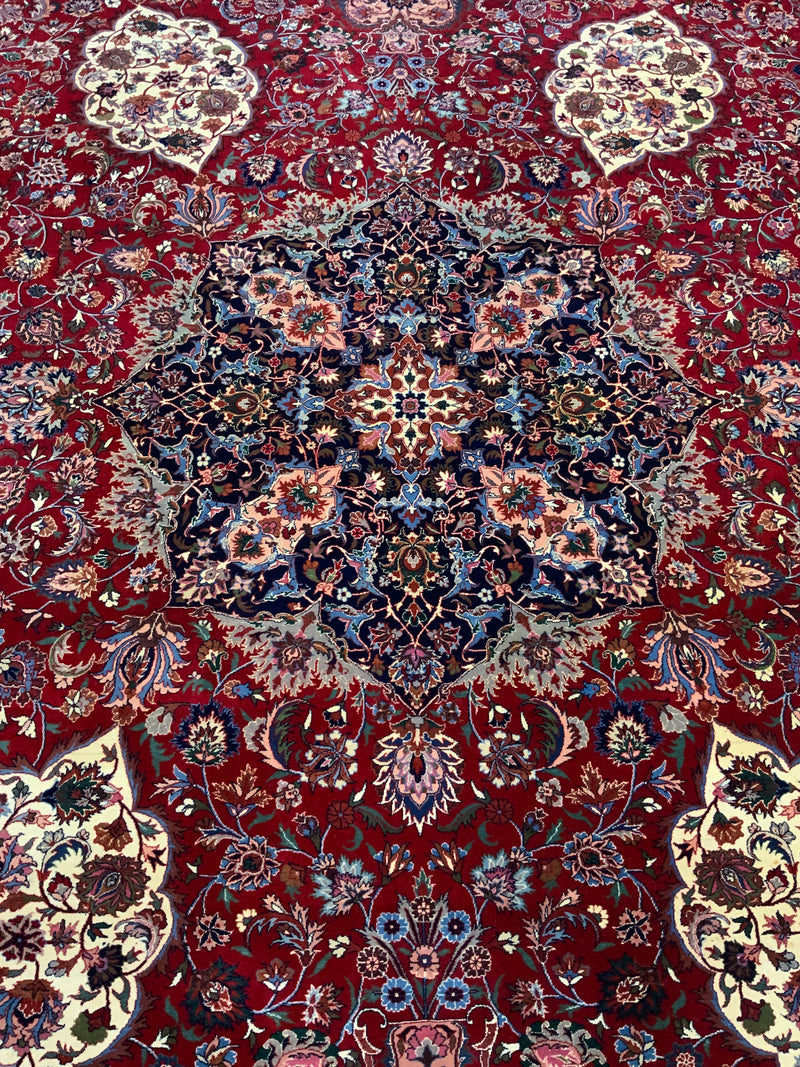 SEMI-ANTIQUE 10ft. x 13ft. TRADITIONAL TABRIZ