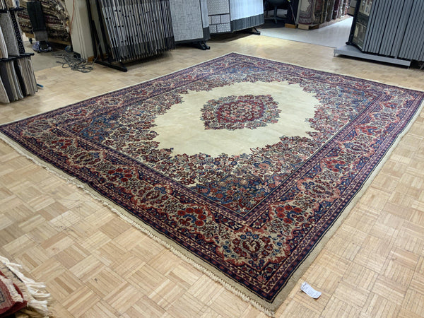 ANTIQUE 10ft. x 13ft. TRADITIONAL SAROUK - David Tiftickjian & Sons