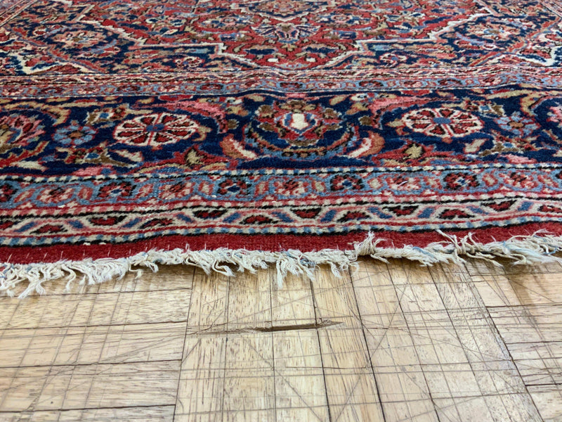 ANTIQUE 4ft. x 6ft. TRADITIONAL KASHAN - David Tiftickjian & Sons