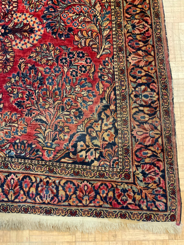 ANTIQUE 4ft. x 6ft. TRADITIONAL SAROUK - David Tiftickjian & Sons