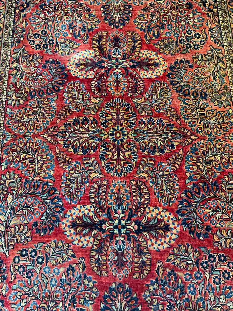 ANTIQUE 4ft. x 6ft. TRADITIONAL SAROUK - David Tiftickjian & Sons