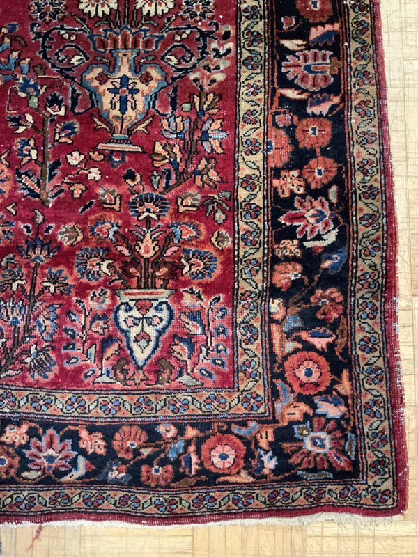 ANTIQUE 4ft. x 7ft. TRADITIONAL SAROUK - David Tiftickjian & Sons