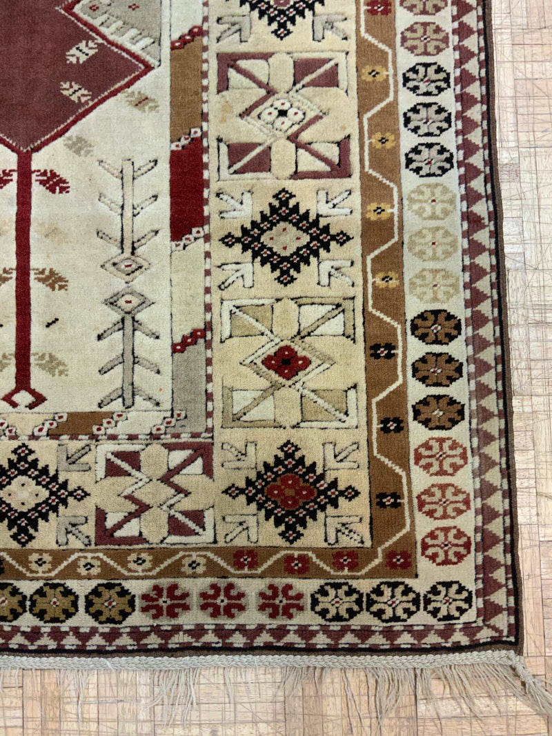 ANTIQUE 4ft. x 7ft. TRANSITIONAL PRAYER RUG - David Tiftickjian & Sons