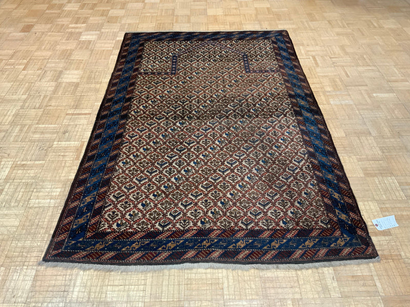 ANTIQUE 5ft. x 7ft. TRANSITIONAL PRAYER RUG - David Tiftickjian & Sons