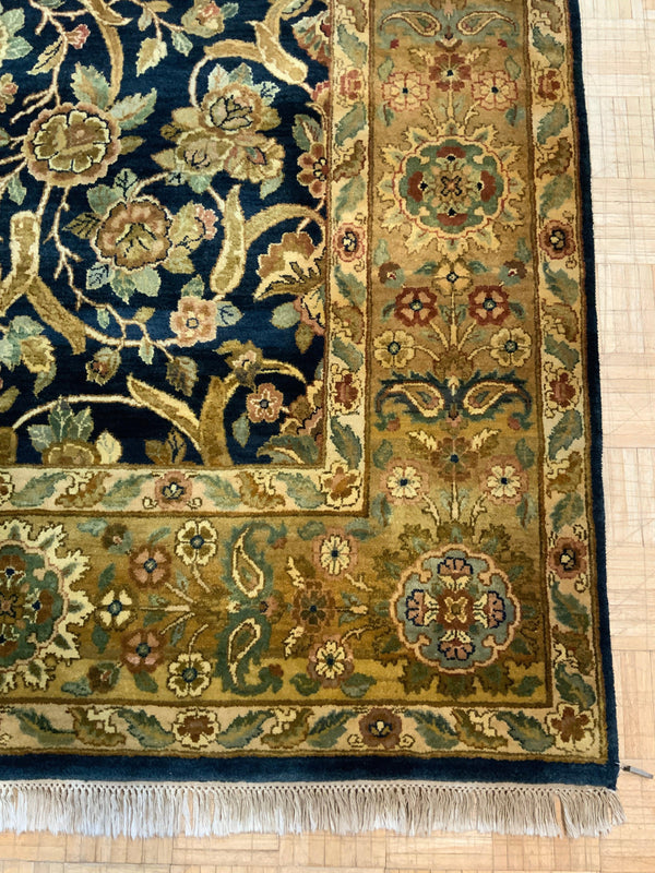 HANDKNOTTED 8ft. x 10ft. TRADITIONAL AGRA - David Tiftickjian & Sons