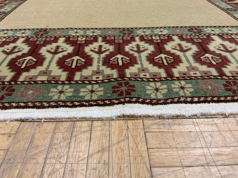 HIGH-END 4ft. x 5ft. TRANSITIONAL CAUCASIAN - David Tiftickjian & Sons