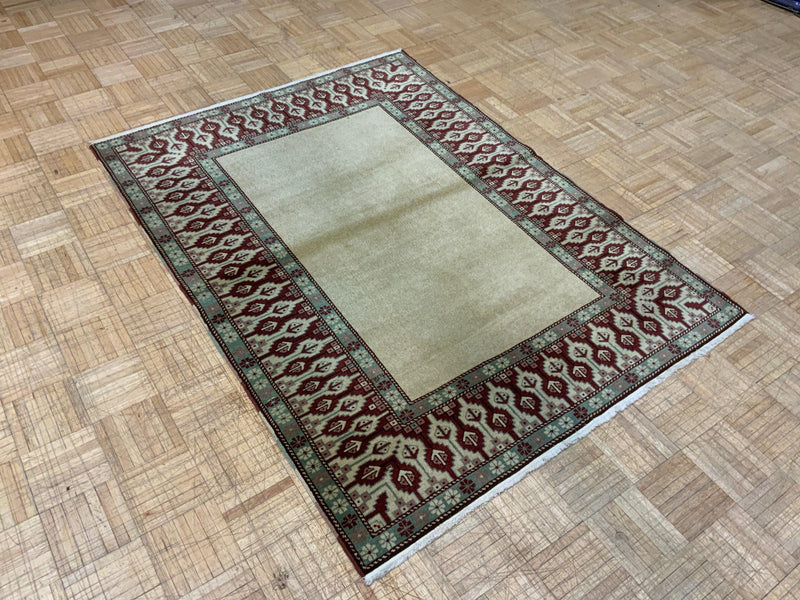 HIGH-END 4ft. x 5ft. TRANSITIONAL CAUCASIAN - David Tiftickjian & Sons