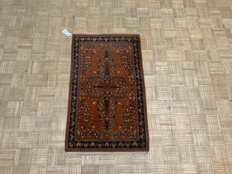 LIKE NEW 3ft. x 4ft. TRADITIONAL SAROUK - David Tiftickjian & Sons