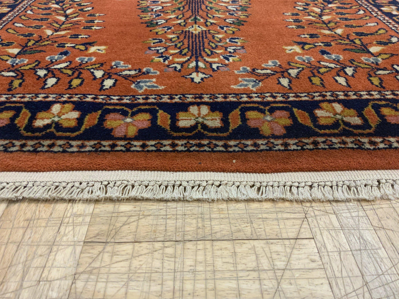 LIKE NEW 3ft. x 4ft. TRADITIONAL SAROUK - David Tiftickjian & Sons
