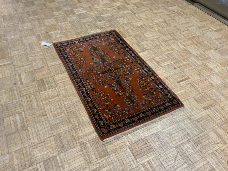 LIKE NEW 3ft. x 4ft. TRADITIONAL SAROUK - David Tiftickjian & Sons