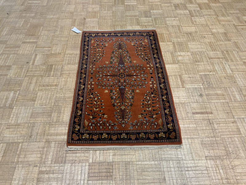 LIKE NEW 3ft. x 4ft. TRADITIONAL SAROUK - David Tiftickjian & Sons