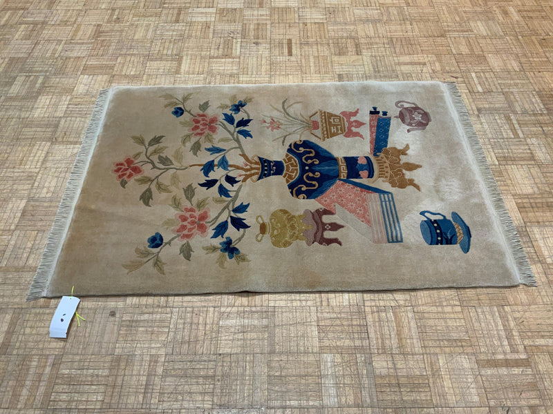 LIKE NEW 3ft. x 5ft. PICTORAL PEKIN - David Tiftickjian & Sons