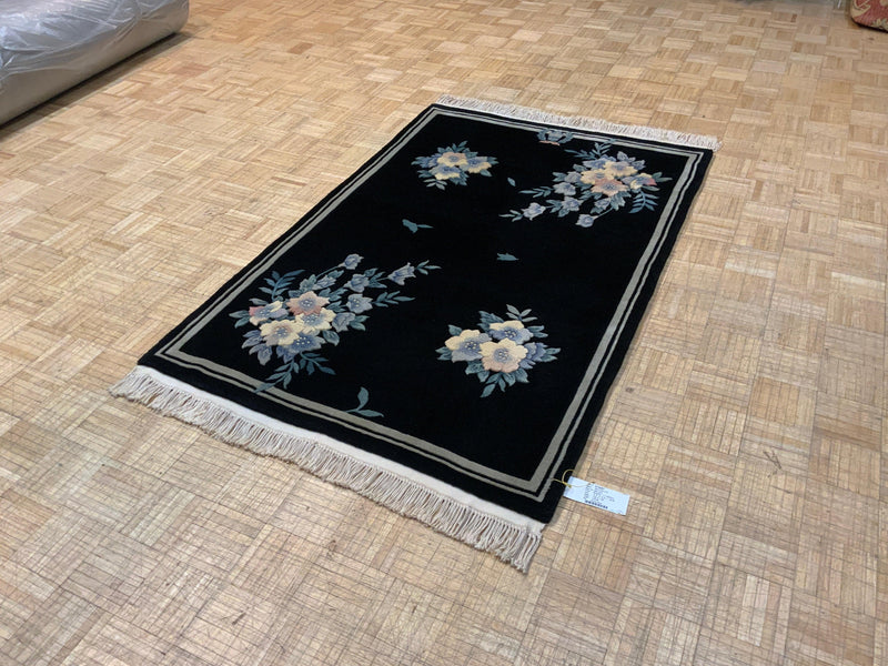 LIKE NEW 4ft. x 6ft. TRADITIONAL ART DECO - David Tiftickjian & Sons