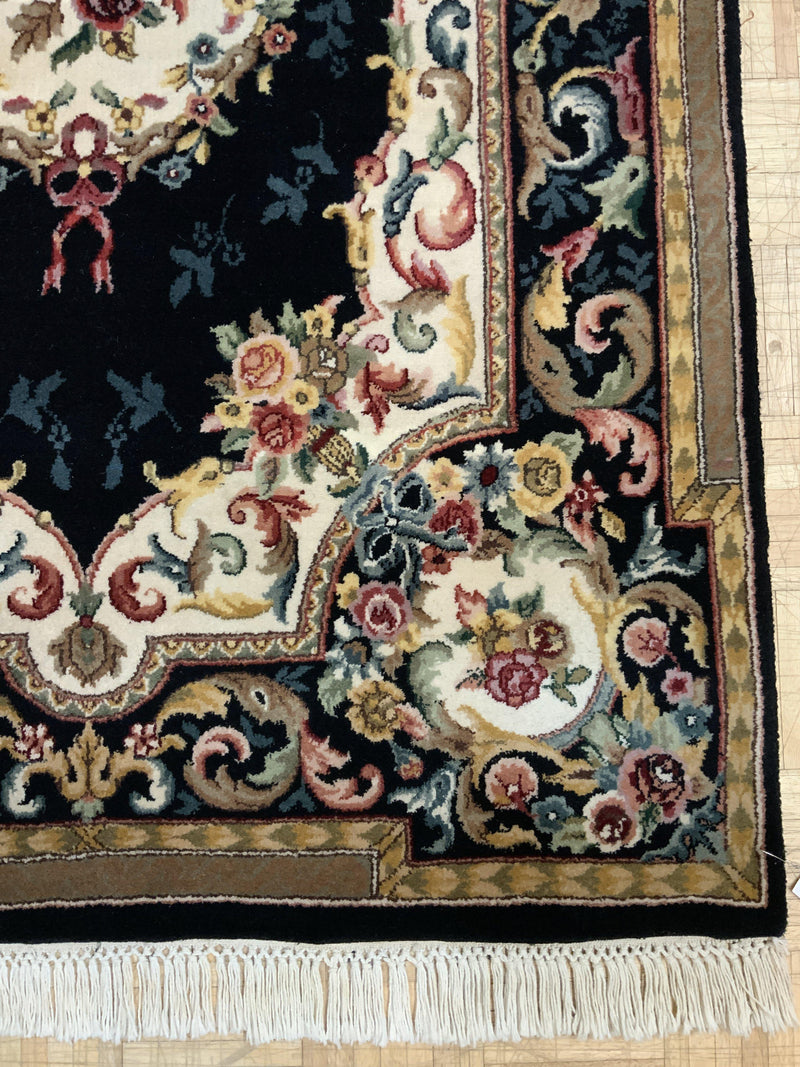 LIKE NEW 4ft. x 6ft. TRADITIONAL AUBUSSON - David Tiftickjian & Sons