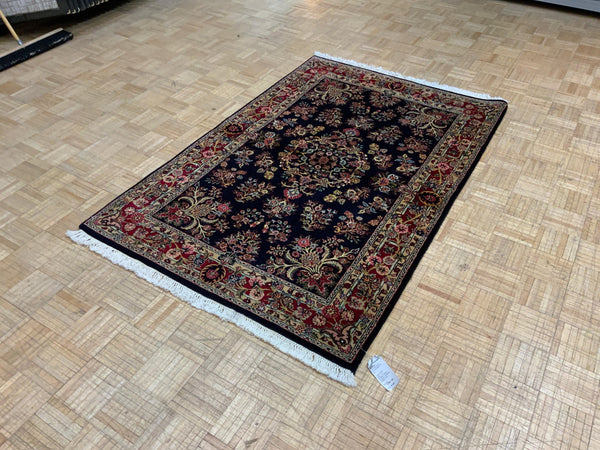 LIKE NEW 4ft. x 6ft. TRADITIONAL SAROUK - David Tiftickjian & Sons