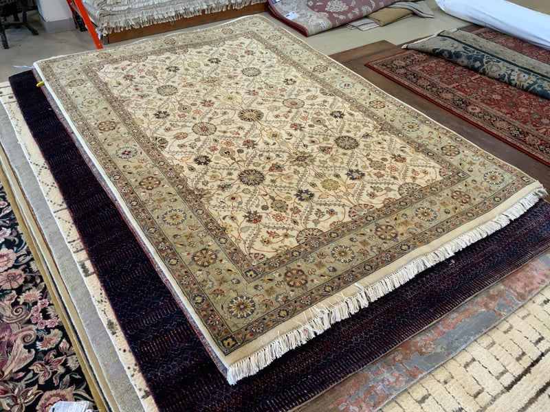 LIKE NEW 5ft. x 7ft. TRADITIONAL TABRIZ - David Tiftickjian & Sons