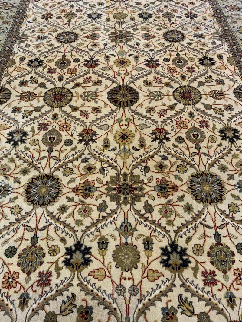 LIKE NEW 5ft. x 7ft. TRADITIONAL TABRIZ - David Tiftickjian & Sons