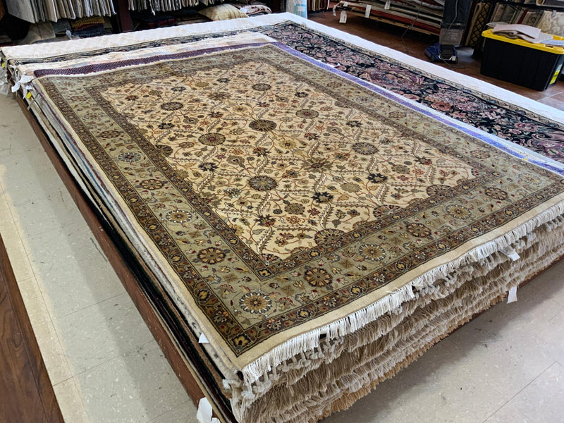 LIKE NEW 5ft. x 7ft. TRADITIONAL TABRIZ - David Tiftickjian & Sons