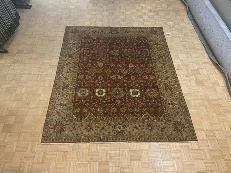 LIKE NEW 8ft. x 10ft. TRADITIONAL AGRA - David Tiftickjian & Sons