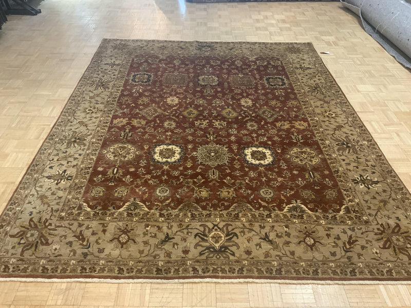 LIKE NEW 8ft. x 10ft. TRADITIONAL AGRA - David Tiftickjian & Sons