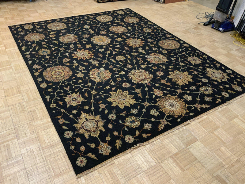 LIKE NEW 8ft. x 10ft. TRANSITIONAL SOUMAK - David Tiftickjian & Sons