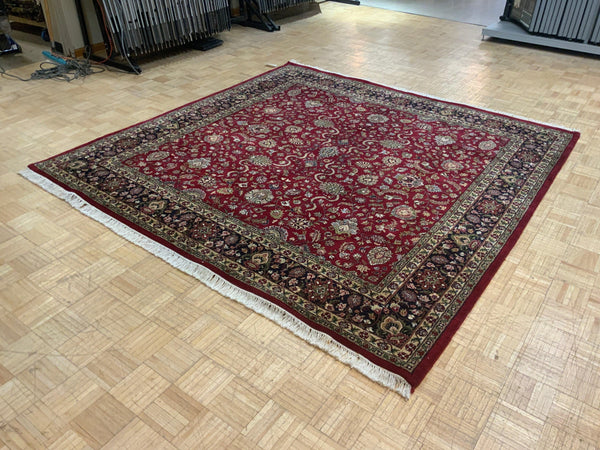 LIKE NEW 8ft. x 8ft. TRADITIONAL SAROUK - David Tiftickjian & Sons