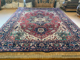 LIKE NEW 9ft. x 12ft. TRADITIONAL HERIZ - David Tiftickjian & Sons