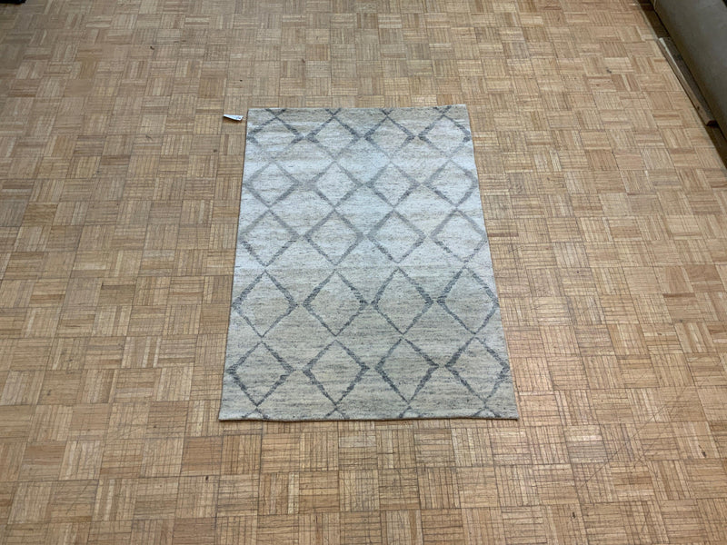 NEW 4ft. x 6ft. MODERN CASCADE - David Tiftickjian & Sons