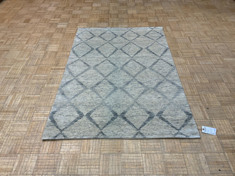 NEW 4ft. x 6ft. MODERN CASCADE - David Tiftickjian & Sons