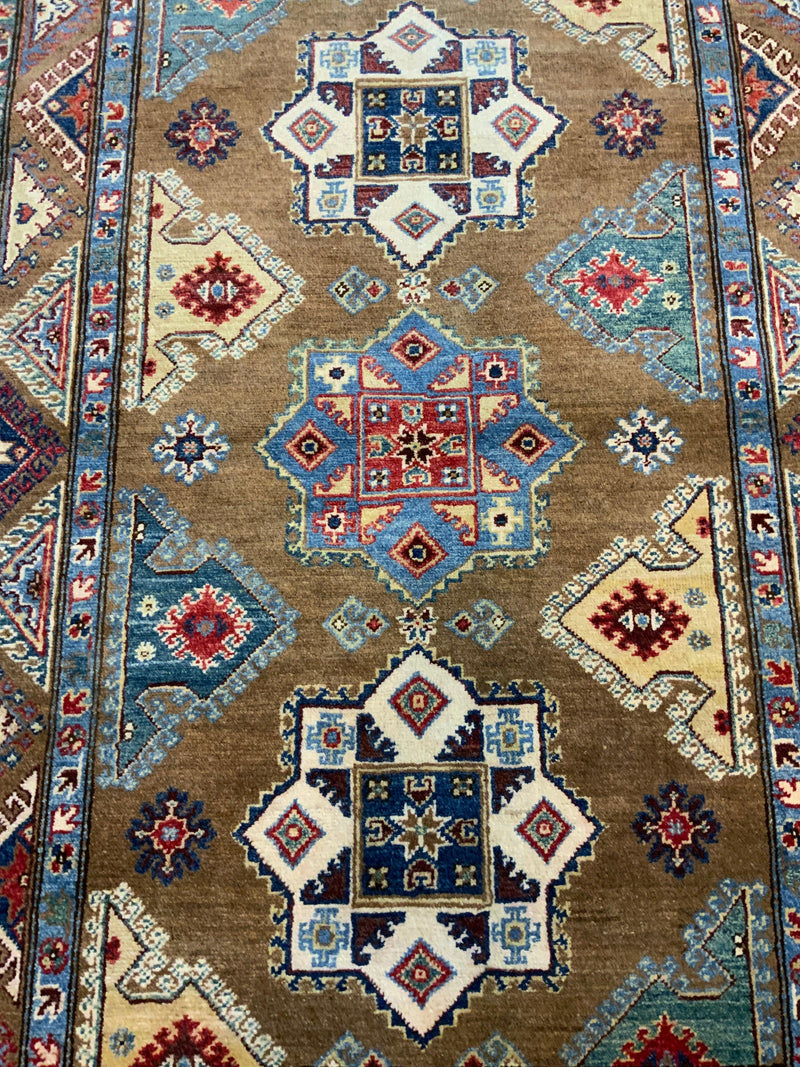 NEW 4ft. x 6ft. TRANSITIONAL KAZAK - David Tiftickjian & Sons