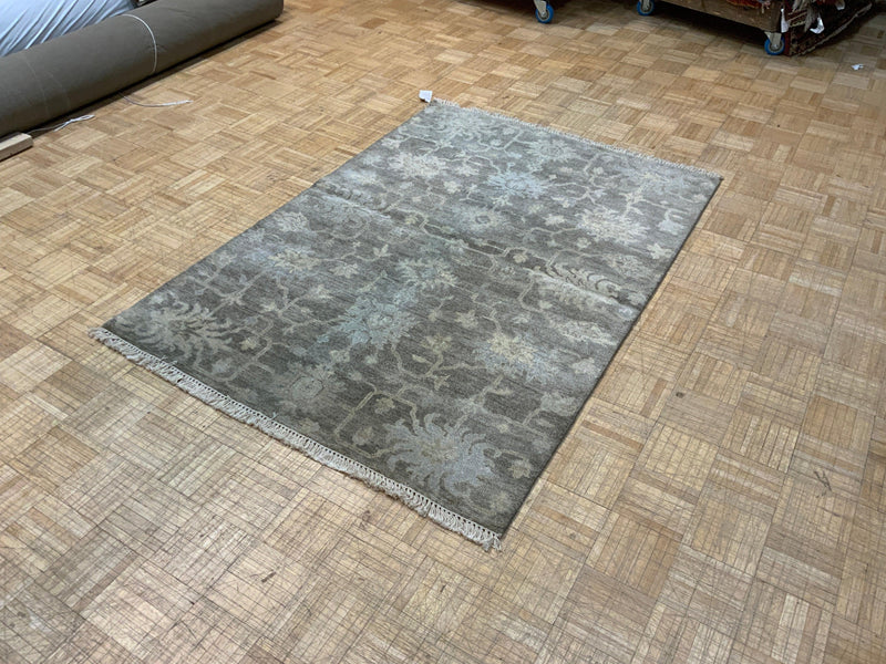 NEW 4ft. x 6ft. TRANSITIONAL OUSHAK - David Tiftickjian & Sons