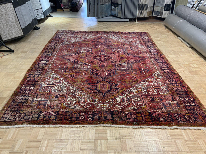 SEMI-ANTIQUE 10ft. x 13ft. GEOMETRIC HERIZ - David Tiftickjian & Sons