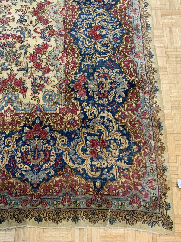 SEMI-ANTIQUE 10ft. x 15ft. FLORAL KERMAN - David Tiftickjian & Sons