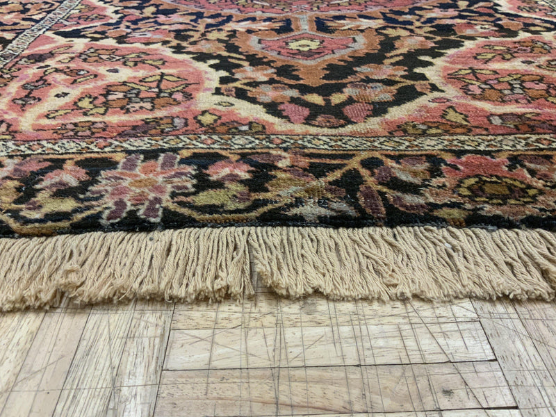 SEMI-ANTIQUE 3ft. x 5ft. TRADITIONAL SAROUK - David Tiftickjian & Sons