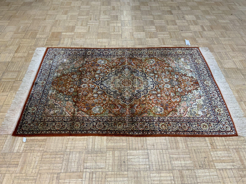 SEMI-ANTIQUE 4ft. x 6ft. TRADITIONAL KASHAN - David Tiftickjian & Sons