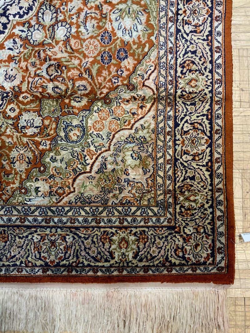 SEMI-ANTIQUE 4ft. x 6ft. TRADITIONAL KASHAN - David Tiftickjian & Sons