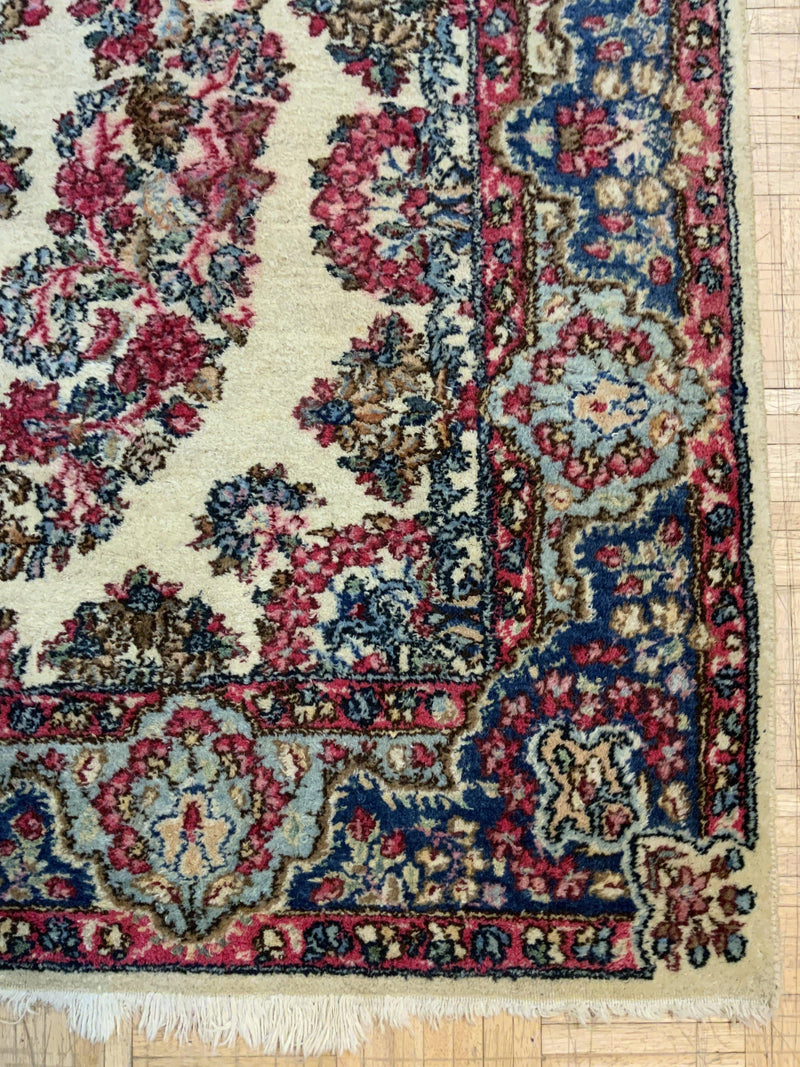 SEMI-ANTIQUE 4ft. x 7ft. FLORAL KERMAN - David Tiftickjian & Sons