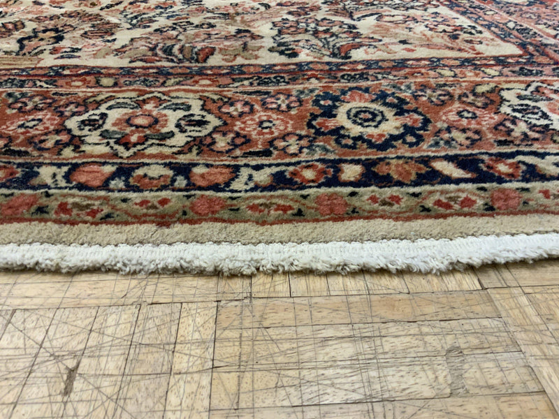 SEMI-ANTIQUE 6ft. x 7ft. TRADITIONAL SAROUK - David Tiftickjian & Sons