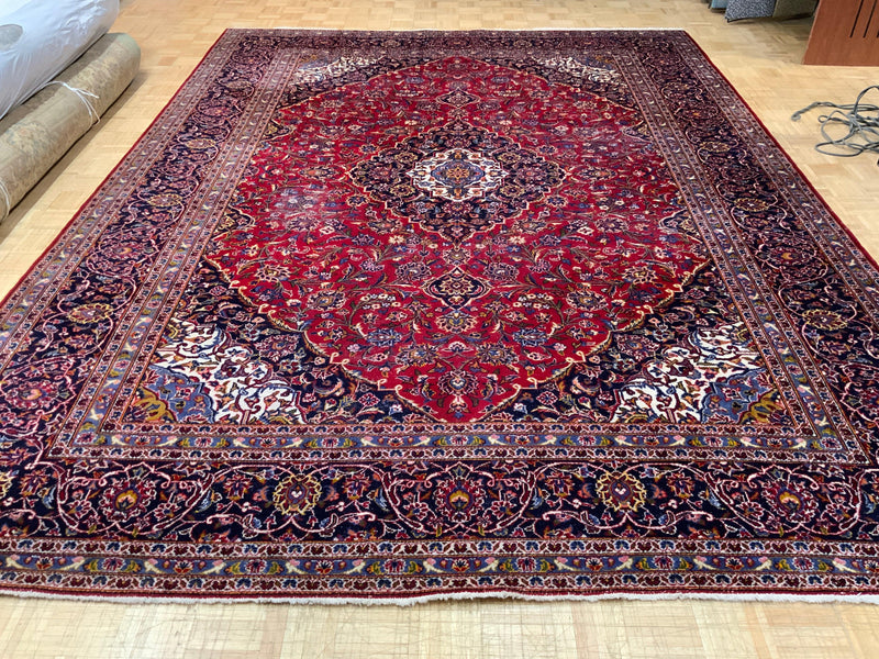 VINTAGE 10ft. x 13ft. TRADITIONAL KASHAN - David Tiftickjian & Sons