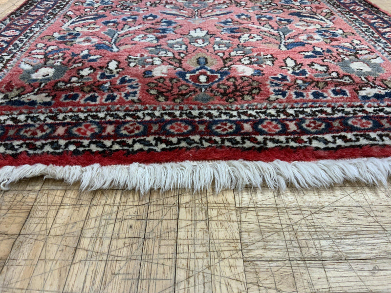 VINTAGE 2ft. x 4ft. TRADITIONAL SAROUK - David Tiftickjian & Sons