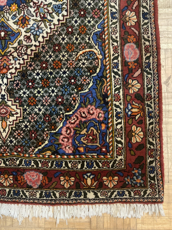 VINTAGE 4ft. x 6ft. TRADITIONAL BAKHTIARI - David Tiftickjian & Sons