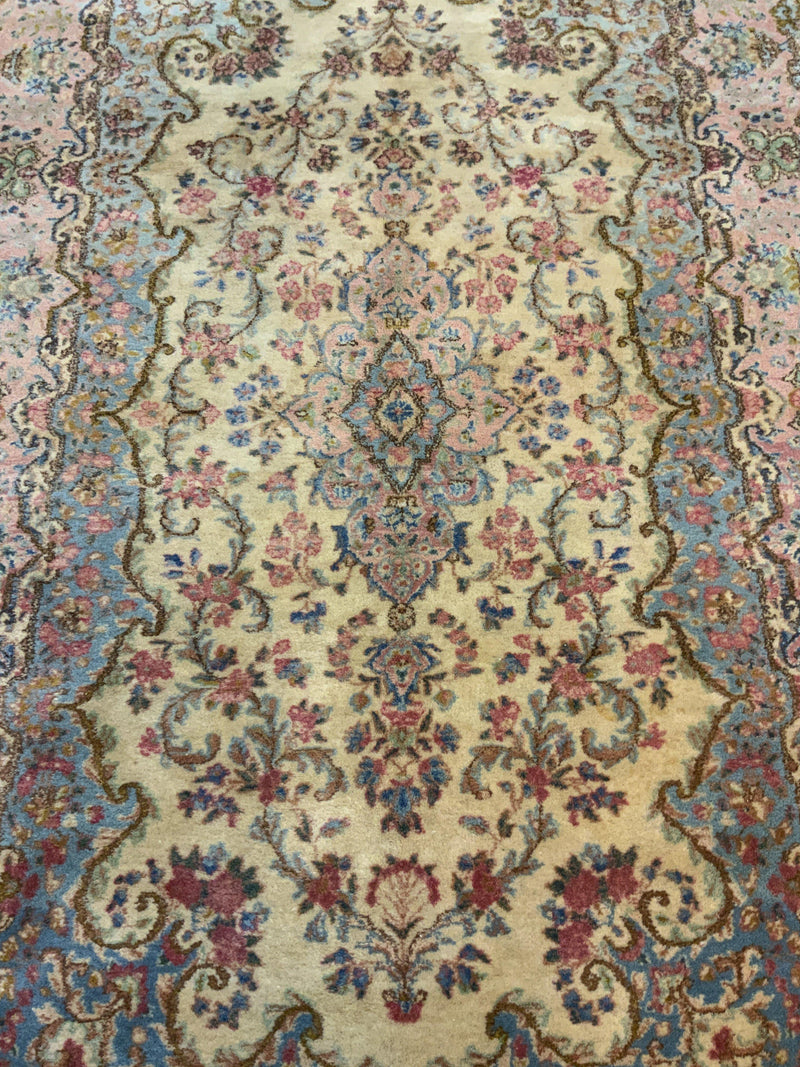 VINTAGE 5ft. x 8ft. FLORAL KERMAN - David Tiftickjian & Sons