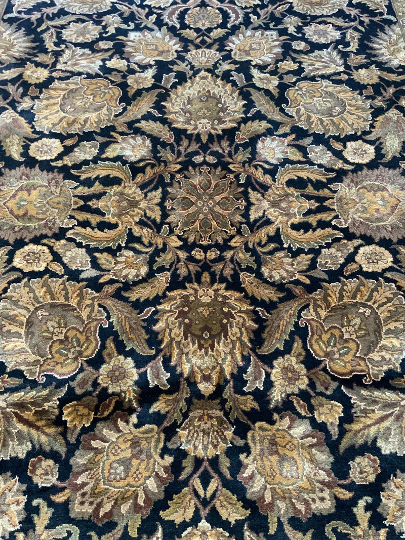VINTAGE 8ft. x 10ft. TRADITIONAL AGRA - David Tiftickjian & Sons