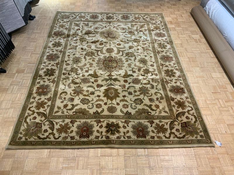 VINTAGE 9ft. x 12ft. TRADITIONAL OUSHAK - David Tiftickjian & Sons