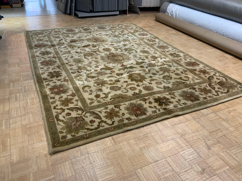 VINTAGE 9ft. x 12ft. TRADITIONAL OUSHAK - David Tiftickjian & Sons