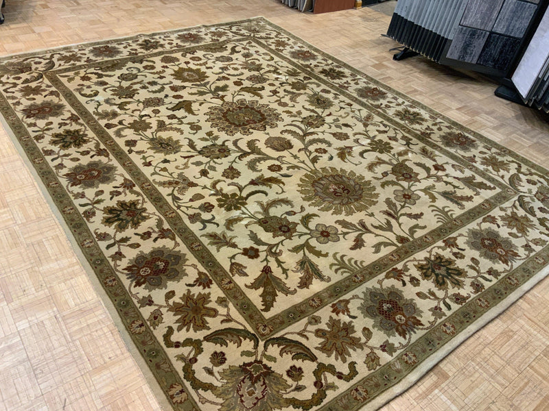VINTAGE 9ft. x 12ft. TRADITIONAL OUSHAK - David Tiftickjian & Sons