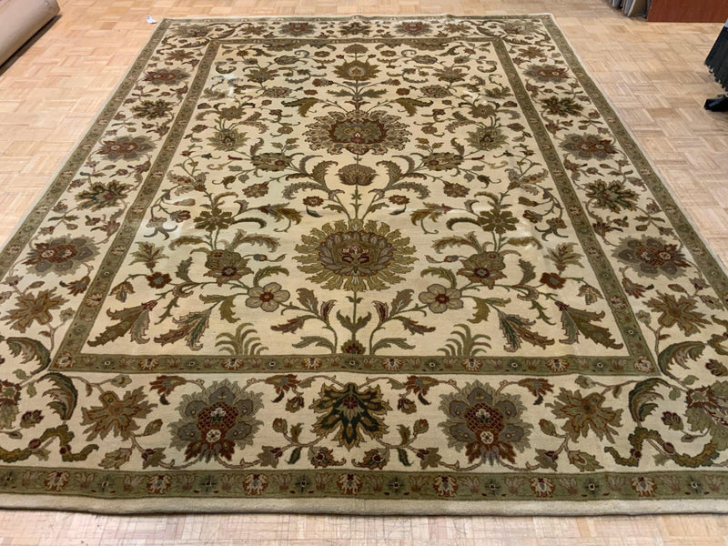VINTAGE 9ft. x 12ft. TRADITIONAL OUSHAK - David Tiftickjian & Sons